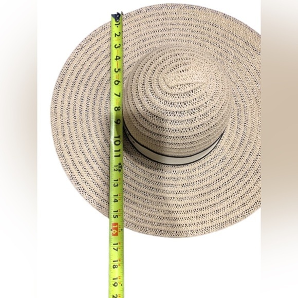 Bebe tan natural straw floppy summer Bebe tan monogram ribbon beach hat new - Picture 11 of 13